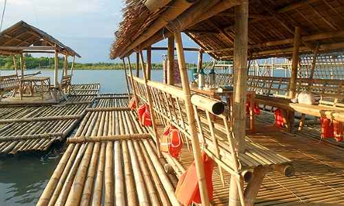 Palina river bamboo raft cruise