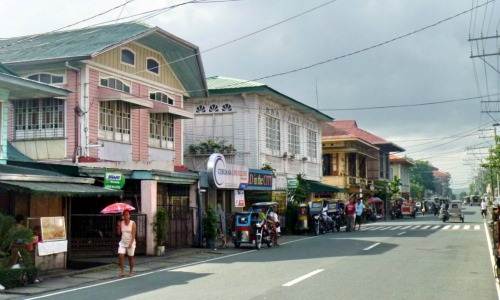 Ancestral homes in Pila