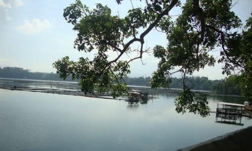 Sampaloc Lake