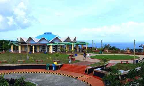 Lignon Hill view deck care mayon-volcano