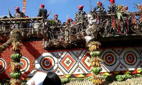 Real natives gracing the Kaamulan Festival Bukidnon care philippines-tourism